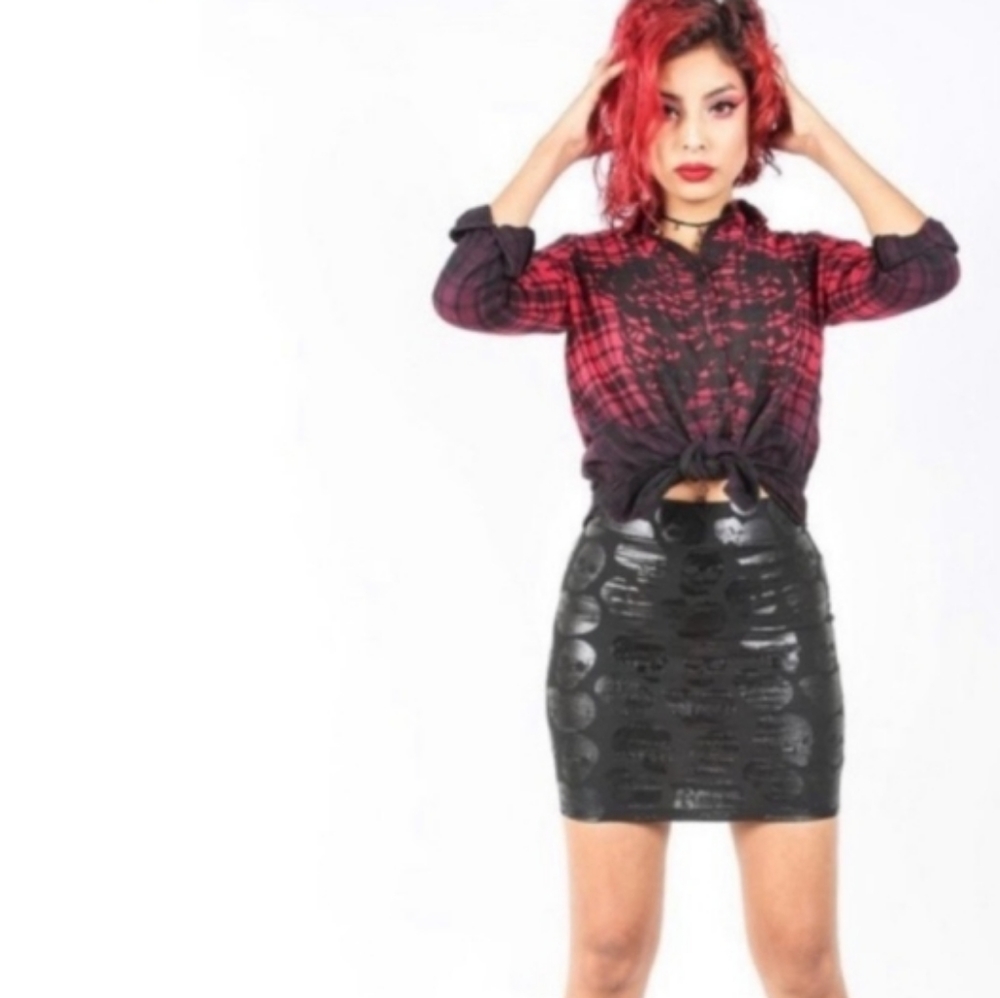 Iron Fist bodycon stretchy skull gothic / punk skirt! Nwt! Sold out - Picture 4 of 5